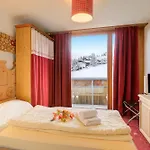 Relais Alpin Hotel Les Mosses