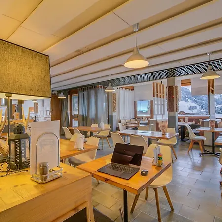 Relais Alpin Hotel 3*